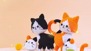 Valentine's Day Gift Cat Crochet Kit for Beginners-Crochet Kits 4PCS Cats Family Crochet Animals Kits with Step-by-Step Video Tutorials, Crochet Starter Kit Learn to Crochet Kits for Adults