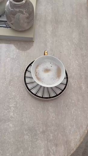 1.5M views · 10K reactions | ☕ ☕ #homedecor #منزل #فنجان #tips #women #work #world #home #organizedhome | فطنة | Facebook