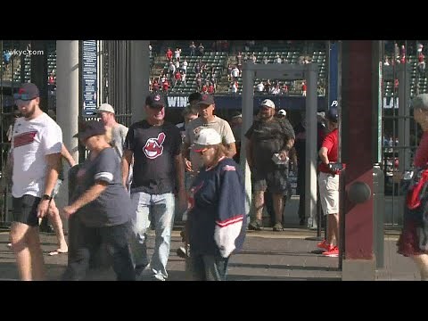 Cleveland Indians fans cherish memories after team plays final home game before becoming Guardians