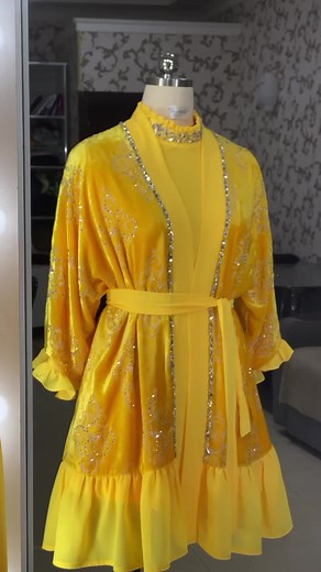 Kelinchak fasonlari (@kelinchak777) - Elegant Yellow Dress Displayed on Mannequin