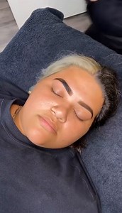 1.7K views · 33 reactions | HENNA BROWS ARE SO ON TREND RN 掠...