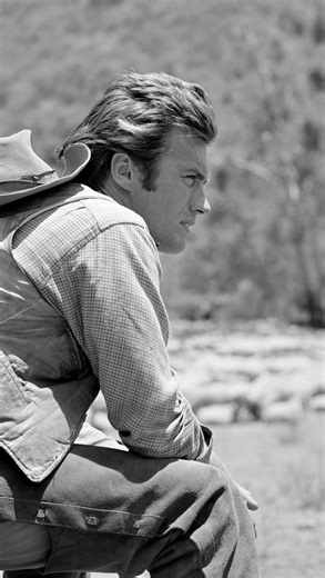 cinem7tographyz on Instagram: "Beyond the Sun’ is a theme song by Russ Garcia. It can be heared in the TV Series Rawhide. Clint Eastwood sang it as Rowdy Yates in the Rawhide episode ‘The Pitchwagon’. It first aired during the series’ fourth season on March 2, 1962. Full video: https://youtu.be/HhJlag0Ji7c?si=eEItDLDwpOPKnWIv #clinteastwood #rawhide #rowdyyates #oldhollywood #goldenageofhollywood #cinema #tvshow #singing #cowboy #thegoodthebadandtheugly #retro #actor #viral #explore #fyp"