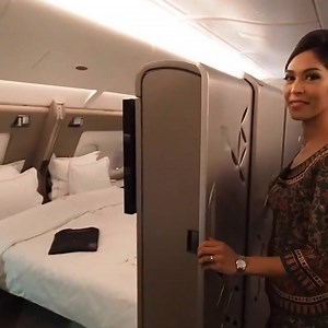 Take a look inside the new Singapore A380 first-class suites that look like hotel rooms. | Transportation Insider