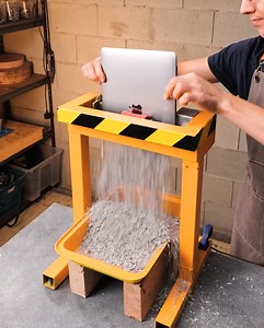 7.8K views · 40 reactions | Recycled Materials to Trendy Phone Cases | 5-Minute Recycle | Facebook