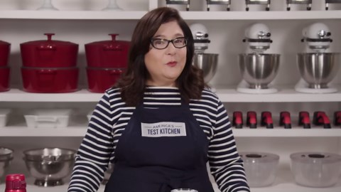 Expert’s guide to smart and travel coffee mugs