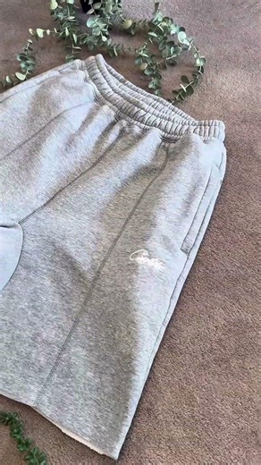 my summer shorts rotation as a broke teen (under $30) ☀️