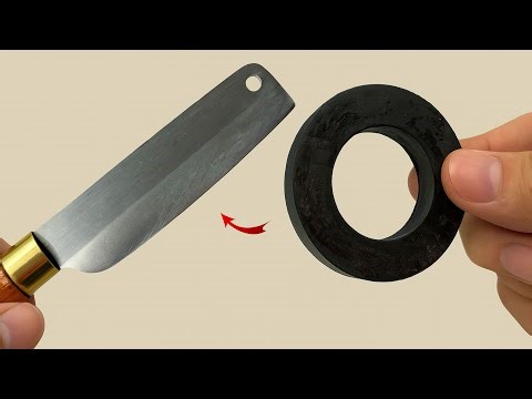 Just place the knife on the magnet, The easy way to sharpen knives for chefs