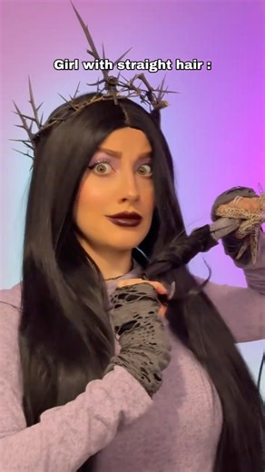 This is iconic video. These two will never understand each other 🤷‍♀️