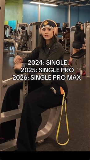 Ana on Instagram: "Love me ?? 🤣🖤 Wearing @aybl dc ANA ✨"