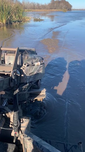 Lead The Pack 💪 #MudMotor #prodriveoutboards #prodrive #fpr #fpryoupage