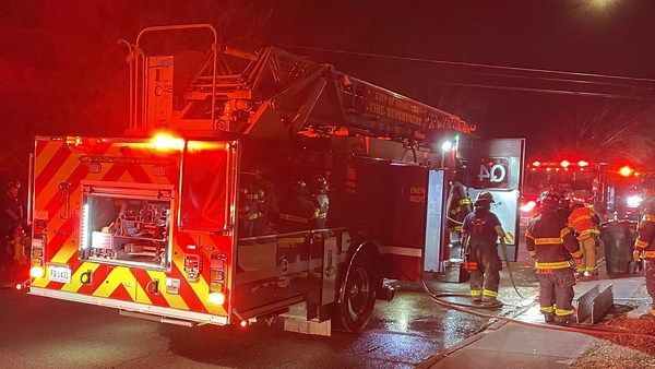 Three injured in East Knoxville house fire