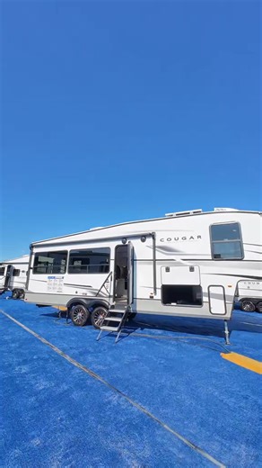 You won’t believe the price of this fifth wheel camper. @Keystone RV Company #rvlife #camper #tinyhome #rvreview #rv #tinyhouse #tinyhouseonwheels #tinyhometour #rvtour #camping #campertou | Beerrunbus