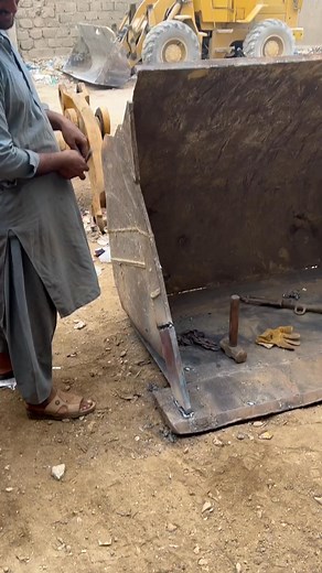 Caterpillar loader 950b bucket repair #shorts #welder #welding #welder #fabrication #weld #weldporn #weldernation #tigwelding #tig #weldlife #metalwork #weldinglife #steel #metal #migwelding #weldeverydamnday #metalfabrication #welders #engineering #metalworking #weldaddicts #construction #weldingporn #design #custom #metalart #weldaholics #manufacturing #mig #stainlesssteel #handmade | Iron Welding 02