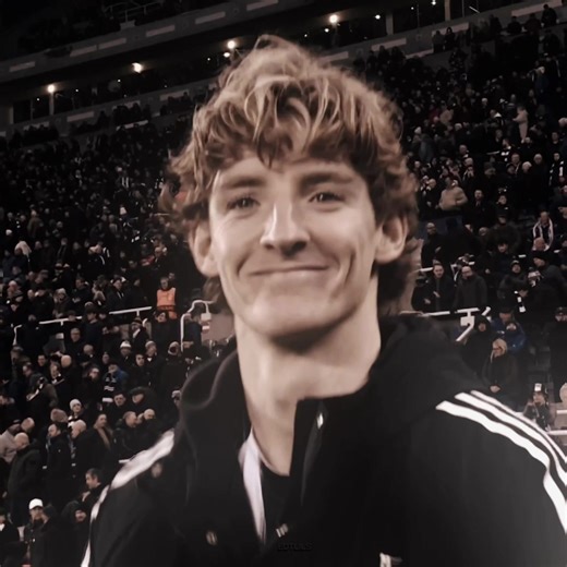 Anthony Gordon Highlights and Skills Compilation