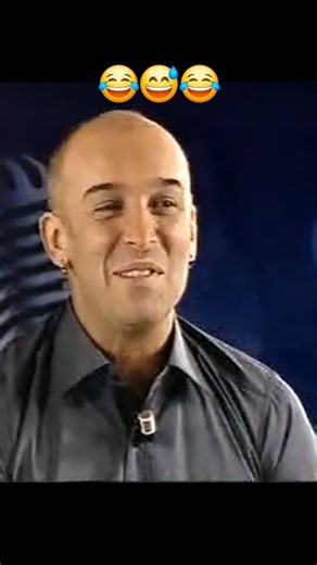 Stefan Stojmanovikj on Instagram: "Прати на каратистот 😂😅😂 . . #македонскихумор #македонија #хумор #foryou #doktorr #haha #fyp #viral #makedonija #смешновидео #humor"