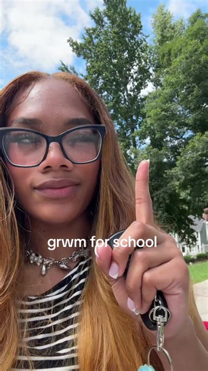 GRWM for School: Easy Senior Year Makeup Routine