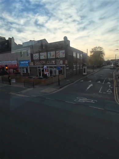 A random bus ride into Hull East Yorkshire on Beverley road onboard a East Yorkshire buses X46 York to Hull bus #buses #bus #busrides