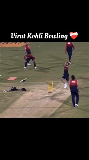 Virat Kohli Bowling ❤️‍🩹#viratkholi #kingkohli #cricketlover #cricketshorts