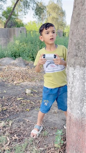 Piyush ka magic remote part -5#comedy #funny #shortsfeed #cutebaby #viralvideo