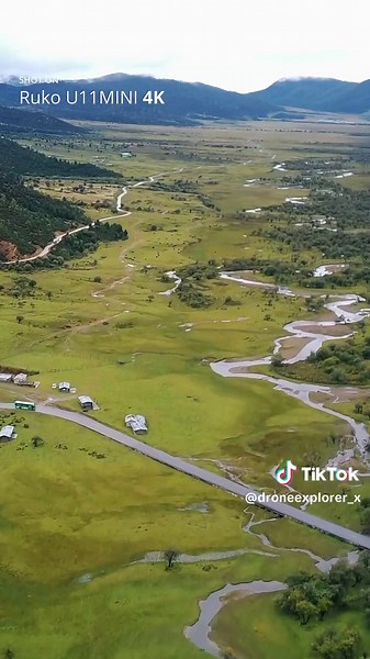 Explore Pocket-Sized Drone for Stunning Cinematic Shots