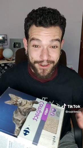 Tutorial de ritmo de believer con cuchara y caja de cartón