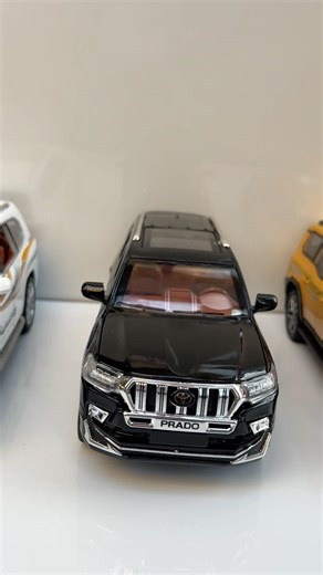 Prado vs Land Cruiser Diecast Comparison | Luxury SUVs in Mini Scale#diecast #landcruisers #ytshort