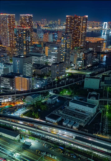 東京の新しい夜景スポット「LUFTBAUM」