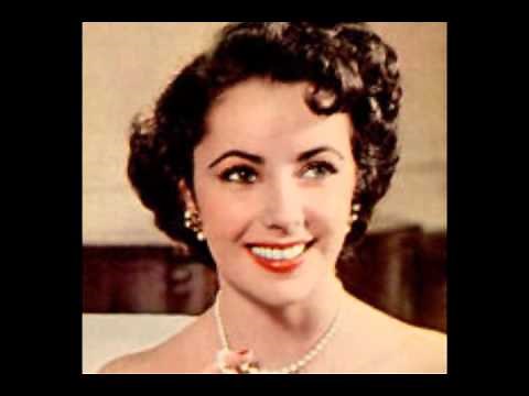 Elizabeth Taylor - Violet Eyes