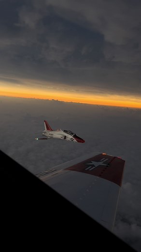 Unforgettable Aviation Experience: Eclipse Flight with Amazing Pilots