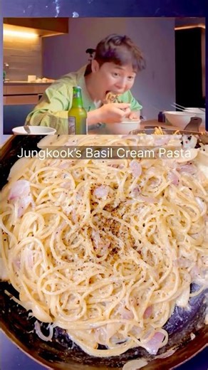 Junkkook’s creamy basil pasta recipe from BTS. #shorts #bts #junkkook #kfood