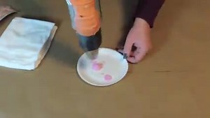 I love crafting with flour sacks. They are super cheap and make some of the most adorable crafts, like this bunny. To give them a more rustic/primitive vibe I coffee dye them. #easterdecor #crafty #diycrafts #craftcommunity | Burlap Kitchen