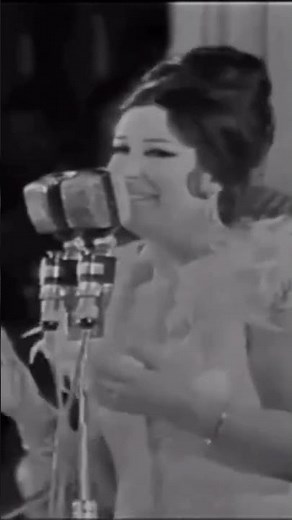 ياللي آمر من بعدك لقاك 🎶🎧 #Nagat #نجاة #القريب_منك_بعيد