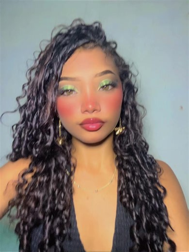 Videos de 𝒶𝓇𝓁𝑒𝓉𝒽 (@sofi._.1942) con “sonido original - Music👍🏻”