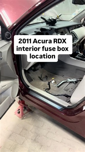 2011 Acura RDX interior fuse box junction box location on car