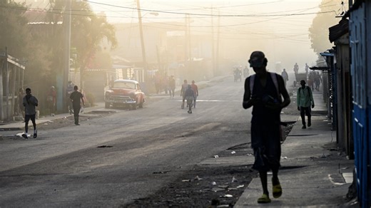 Protest at Communist Party office in central Cuba over power outages