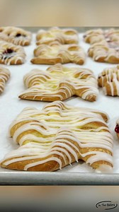 Apple PinWheels! #satisfying #pastrychef #delicious #frenchpastry #madefromscratch #stepbystep #bakery #delicious #laminateddough #spring #europeanpastries #bakinglove #pastrylove #pastrypassion #pastry #foodie #explorepage #explore #travel #dessert #reels #viral #short | In the Bakery