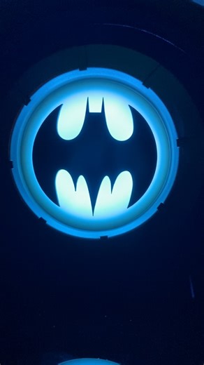 Halliday Lane on Instagram: "A different Gotham. A different Bruce. A different Batmobile. The 1995 design has a pulse—ribs, neon, vents like a creature rather than a machine. Still one of the most ambitious silhouettes in Batman history. 1/6 Scale • JazzInc Filmed at Halliday Lane. #batmanforever #batmobile #jazzinc #hallidaylane #90sfilm #dcicons #dccomics #batman"