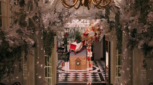 Watch as The Savoy transforms into a winter wonderland overnight, thanks to our fantastically festive team who worked tirelessly to deck the halls in time for our guests to wake up to truly magical scenes. 🎄 Explore all things Christmas at The Savoy here: bit.ly/SavoyChristmas | The Savoy