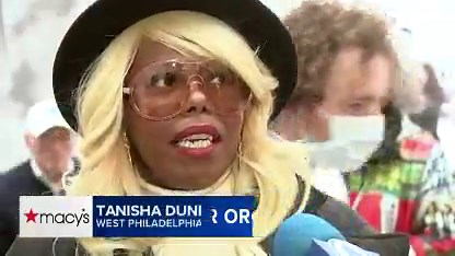 Crowds gather to hear final Wanamaker Organ recitals inside Macy's in Center City