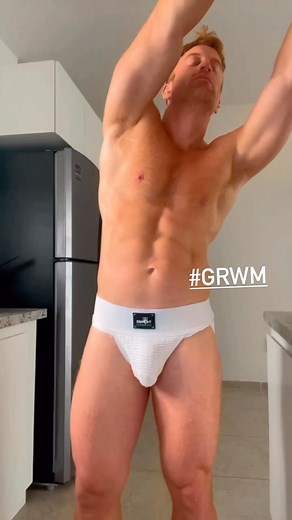 Tim James | Fat Loss Coach for 🏳️‍🌈 Men on Instagram: "My peach-building SECRET 🍑 Read below👇 💥Don't forget to BOOKMARK AND SAVE this post for later! 💥 There are very few exercises that target the glutes this directly so if you want a bigger peach you have to try this! I started doing seated abductions for 4 sets of 20 reps twice a week and one year later I have seen phenomenal results. The hip abductor is by far one of the best ways to grow the glutes. Seated abductions especially target 