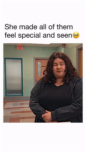 bingeroomhq on Instagram: "Empire Waist (2024) Overview Empire Waist is a heartfelt coming-of-age drama that follows two teenage girls who join a fashion design class and begin to embrace their bodies, creativity, and confidence. As they navigate friendship, self-esteem, and the pressures of high school, the film highlights the importance of self-acceptance and the power of supporting one another. It’s a warm, empowering story about finding your voice and celebrating who you are. Credit Starring