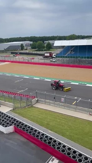 New fastest lap incoming 😅 | Silverstone