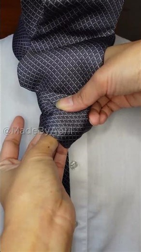 How to tie a tie The old bertie necktie knot tutorial #tieatie #10second #mensfashion