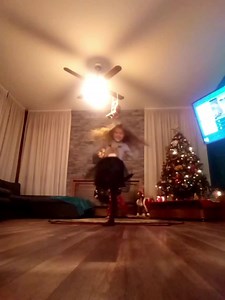 144K views · 1.6K reactions | Mis Hijos....  Cuando mi hija quiere hacers sus Tik Toks pero su hermanito se quiere meter también! Esto pasa diario en casa Vázquez! Jazmine y Patrick mis dos estrellas!  | Johnny Vazquez | Facebook