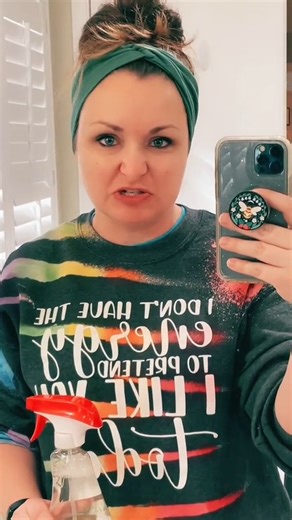 What the HELL is that nonsense! #windex #cleaninghacks #cleaningtiktok @ana_mana_pia | Maid Sweep