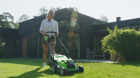 Greenworks 40V 4.0Ah Lithium-Ion Battery (Genuine Greenworks Battery / 75+ Compatible Tools)