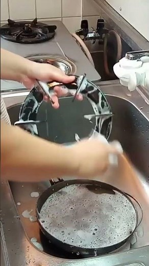 ガスコンロ掃除#キッチン掃除#掃除ルーティン#掃除動画#家事ルーティン#リセット習慣#片付け#シンプルな暮らし#団地暮らし#暮らしを整える#主婦の日常#vlog#shorts#掃除モチベ#スッキリ