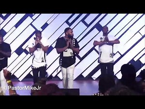 Pastor Mike Jr. Performs “Look At Me Now” & “Got It”