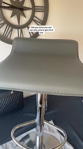 Removing rust using citric acid #cleantok #learnontiktok #hack #rust #remove #fyp #foryou