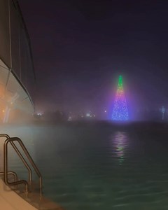 Have you navigated the twists and turns of the festive Wild Water Rapids? 🌊✨ | Center Parcs Ireland